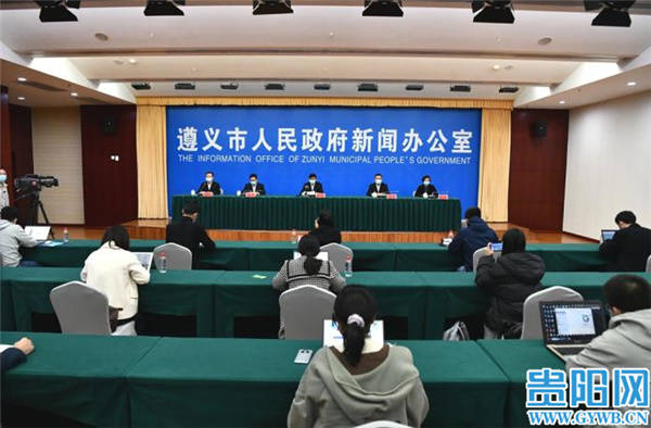 北京召开疫情发布会介绍最新情况︰(北京疫情发布会最新内容)